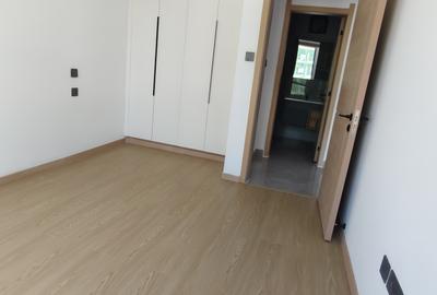 1 Bed Apartment with Swimming Pool in Lavington - 3