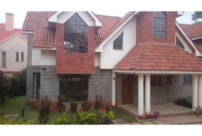 4 Bed House with En Suite at Peponi