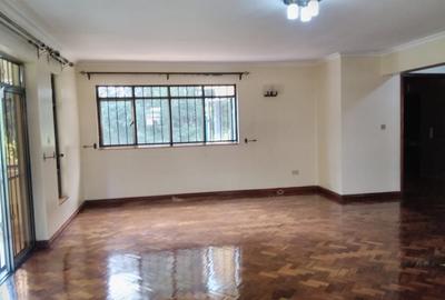 6 Bed Townhouse with En Suite in Kitisuru