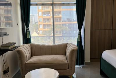 Serviced Studio Apartment with En Suite in Lavington - 4