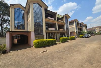 5 Bed Townhouse with En Suite at Gitanga Road