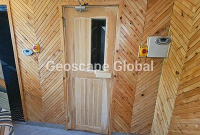 5 Bed House with En Suite in Runda