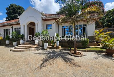 3 Bed House with En Suite in Kitisuru - 2