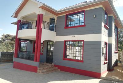 5 Bed Townhouse with En Suite in Ngong