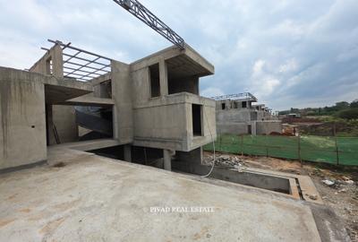 5 Bed House with Swimming Pool in Karen - 3