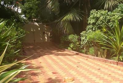 2 Bed Apartment with En Suite in Malindi