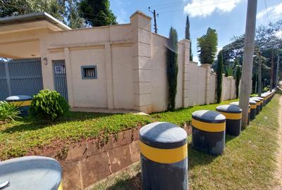 Commercial Property with Service Charge Included at Runda Grove