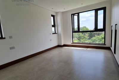 5 Bed Townhouse with En Suite at Kitisuru