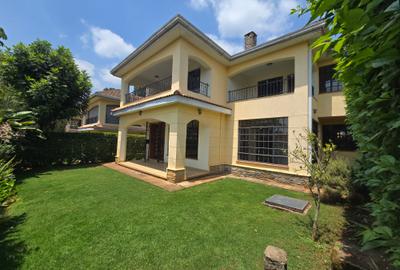 4 Bed Townhouse with En Suite at Chalbi Drive