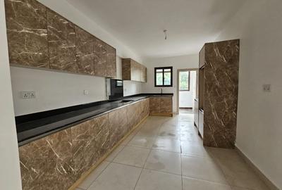 Serviced 3 Bed Apartment with En Suite in Westlands Area