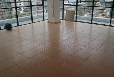 1,000 ft² Office with Service Charge Included at City Park - 4