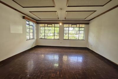 5 Bed House with En Suite in Gigiri - 3