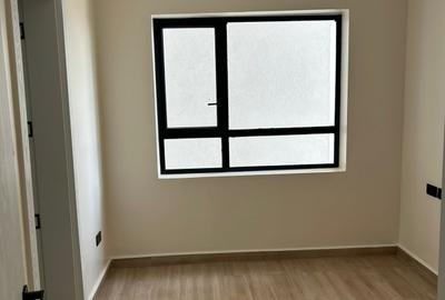 3 Bed Apartment with En Suite in Westlands Area - 2