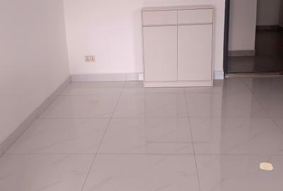 1 Bed Apartment with En Suite in Kileleshwa - 4