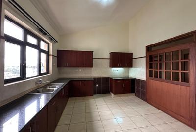 2 Bed Apartment with En Suite at Kilimani