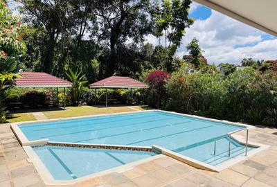 5 Bed Townhouse with Swimming Pool at Spring Valley