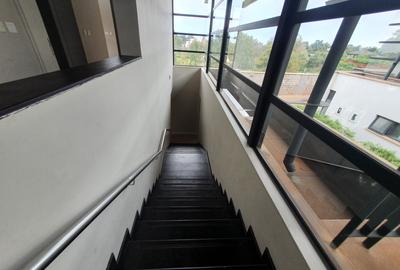 4 Bed House with Swimming Pool in Kiambu Road