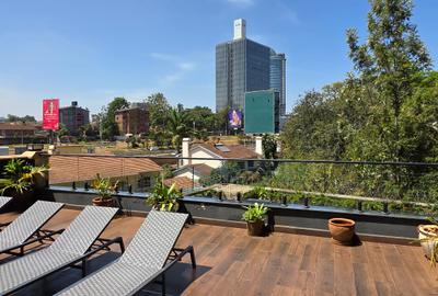 3 Bed Apartment with En Suite at Brookside Drive. - 3