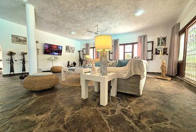 4 Bed Villa with En Suite in Diani - 4