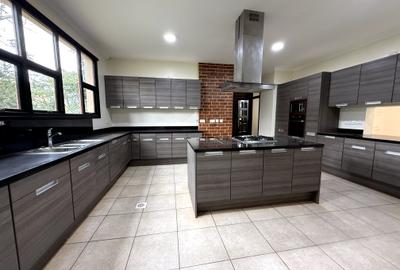 5 Bed House with En Suite at Off Langata Road - 4