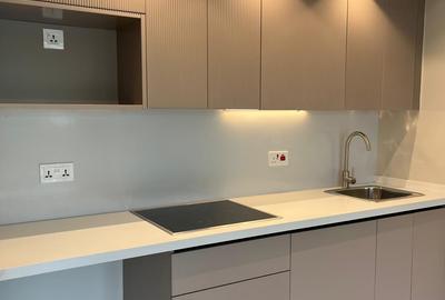 1 Bed Apartment with En Suite at Redhill - 3