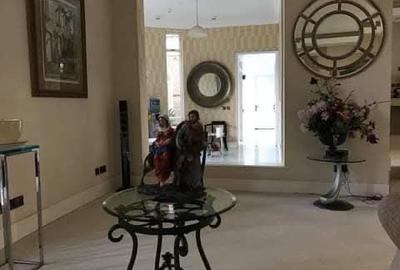 5 Bed Townhouse with En Suite in Muthaiga - 4