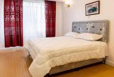 3 Bed Apartment with En Suite in Lavington - 2