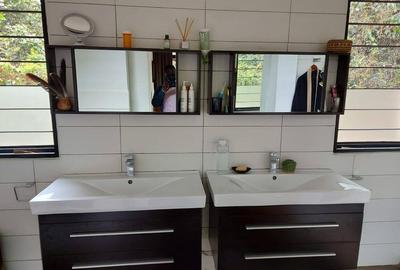 3 Bed House with En Suite in Muthaiga