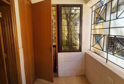 3 Bed Apartment with En Suite at Kilimani