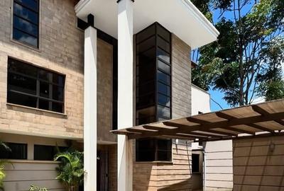 5 Bed Townhouse with En Suite at Mzima Springs - 2