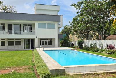 5 Bed House with En Suite at Runda Road - 3