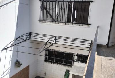 3 Bed Townhouse with Garden in Upper Hill