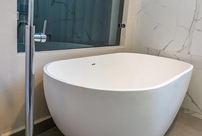 Serviced 2 Bed Apartment with En Suite at Southern Bypass - 4