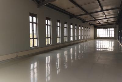 Warehouse with Service Charge Included in Tatu City - 4