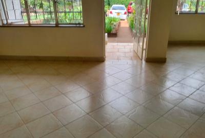 4 Bed Townhouse with En Suite in Westlands Area