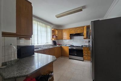 Furnished 3 Bed Apartment with En Suite in Muthaiga - 2