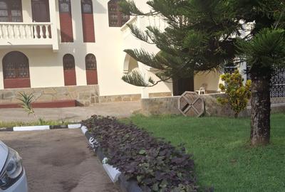 4 Bed Villa with En Suite at Nyali Mombasa - 3