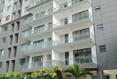 2 Bed Apartment with En Suite at Riverside Drive - 3