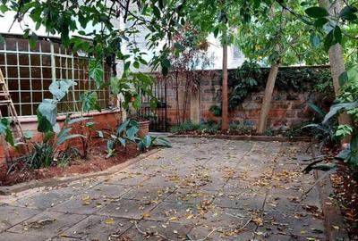4 Bed Townhouse with En Suite in Kilimani - 3