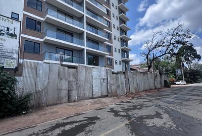 2 Bed Apartment with En Suite in Brookside