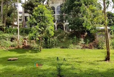 2 Bed Apartment with En Suite in Westlands Area - 3