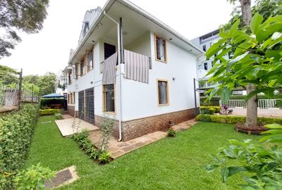 4 Bed Townhouse with En Suite at Lavington Ndoto Road - 4