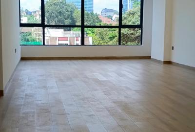 2 Bed Apartment with En Suite in Westlands Area - 3