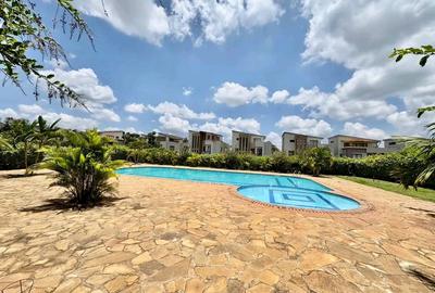 4 Bed Townhouse with En Suite in Kiambu Road - 2