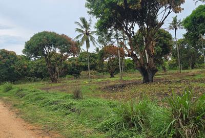 6 ac Land at Pwani Oil