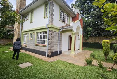 4 Bed Townhouse with En Suite at Runda Paradise - 2