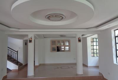 4 Bed Townhouse with En Suite in Kitengela - 2