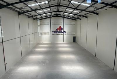 10,000 ft² Commercial Property with Fibre Internet in Mombasa Road