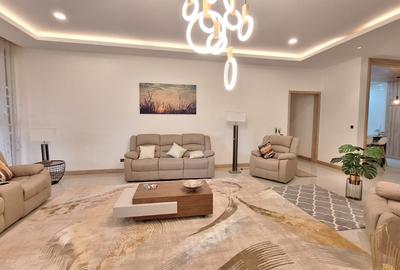 4 Bed Apartment with En Suite in Westlands Area - 2