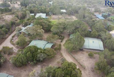 10 Bed House with En Suite at In Naromoru On Nanyuki - Nyeri Highway